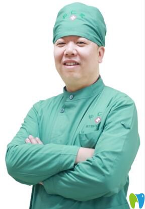 趙森 銀川仁堂口腔副主任醫(yī)師 趙森 銀川仁堂口腔副主任醫(yī)師