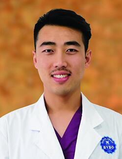 煙臺(tái)拜博口腔醫(yī)院 滕應(yīng)時(shí) 