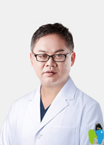 王明國(guó) 王明國(guó)