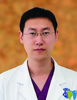 時(shí)世鑫 煙臺(tái)拜博口腔專(zhuān)業(yè)