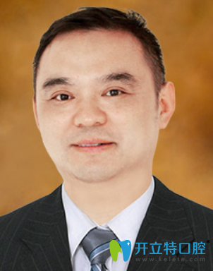 鎮(zhèn)江拜博口腔門診部 萬書健