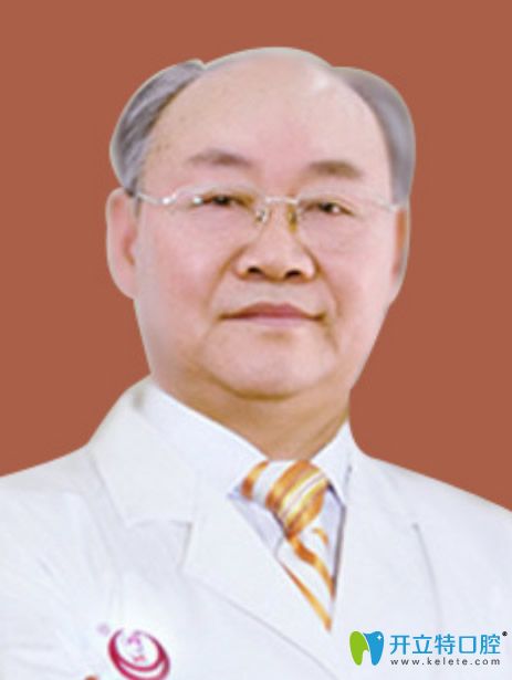 渭南小白兔口腔牙齒正畸醫(yī)生段銀鐘