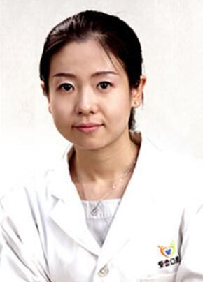 沈陽(yáng)愛齒口腔門診部李麗