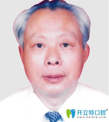 龍巖萬翔口腔院長何宏開