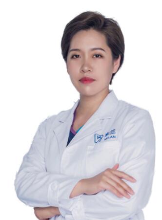 沈陽(yáng)米蘭口腔門(mén)診部 范阿丹