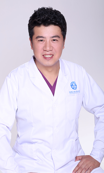 大連拜博口腔醫(yī)院 黃艦