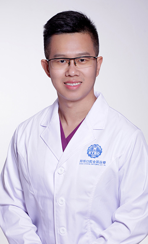 大連拜博口腔醫(yī)院孫秀峰