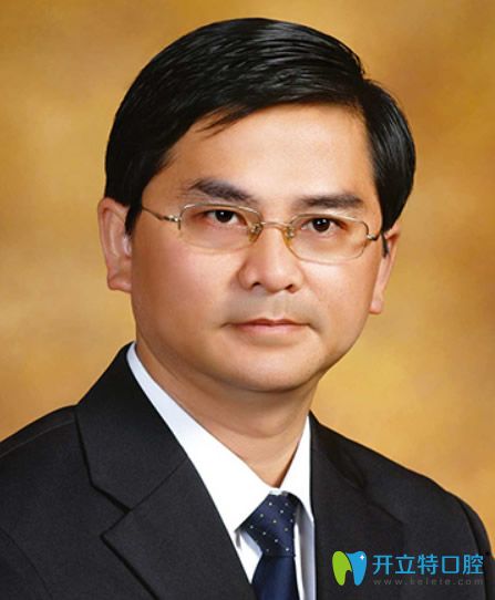 重慶拜博口腔種植牙醫(yī)生黎強 重慶拜博口腔種植牙醫(yī)生黎強
