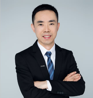 深圳瑞爾齒科門診部程光兵