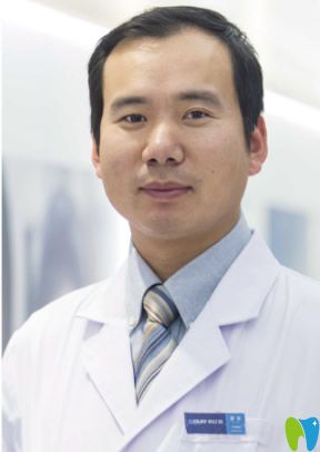 深圳歡樂口腔院長詹華 深圳歡樂口腔院長詹華