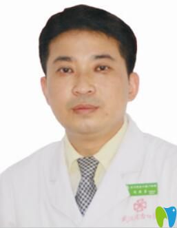 武漢健齒口腔種植牙及牙齒正畸醫(yī)生閻照勇 武漢健齒口腔種植牙及牙齒正畸醫(yī)生閻照勇