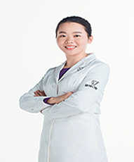 廈門登特口腔醫(yī)院  謝瀟華