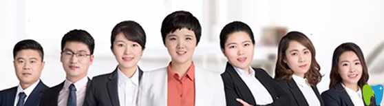 以口腔醫(yī)生楊占娟院長領(lǐng)銜的正畸醫(yī)生團(tuán)隊(duì)