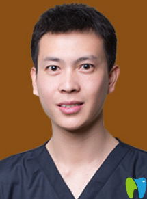 福州維樂口腔門診部 林錦