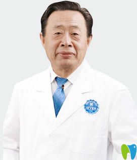 哈爾濱拜博口腔種植牙醫(yī)生徐旭光