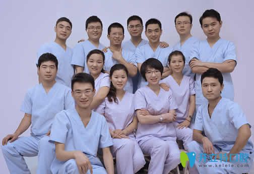 寧波北侖現代口腔部分醫(yī)生圖