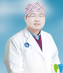 誠(chéng)之康口腔天通苑分院院長(zhǎng)周春 誠(chéng)之康口腔天通苑分院院長(zhǎng)周春