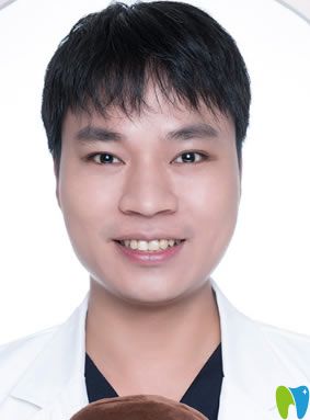 茂名致美口腔修復推薦醫(yī)生李啟森