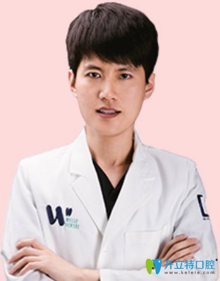 青島維樂(lè)口腔梁騰院長(zhǎng)
