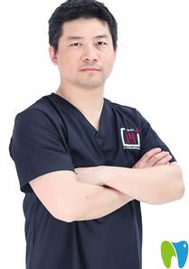 武漢清華陽光口腔王多英醫(yī)生圖