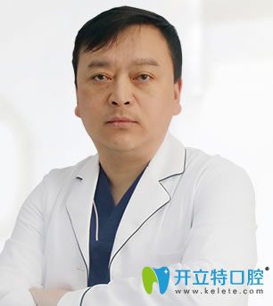 西安中諾口腔劉世恒種植牙醫(yī)生