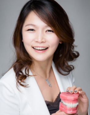 韓國(guó)安特麗牙科醫(yī)院 李賢貞
