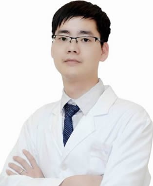 佛山拜爾口腔門診 張曉波