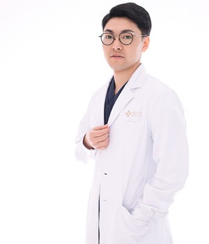 長沙優(yōu)享口腔門診部鄒晉陽