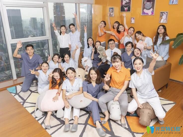 成都河馬口腔醫(yī)生團(tuán)隊(duì)