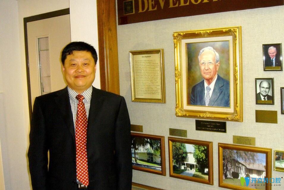 徐連來醫(yī)生在外國工作期間留影