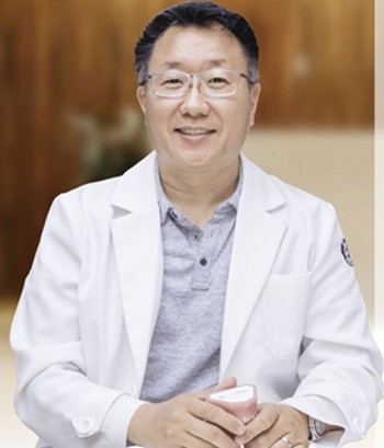 上海億大口腔門診部 戴意華