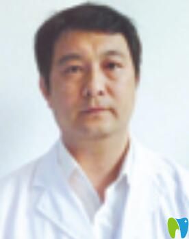 鄭州德正口腔門診部 劉杰彪