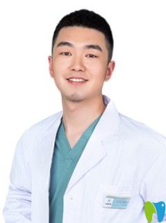 沈陽億美佳口腔門診部邵榮文