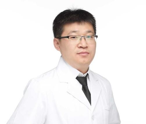 沈陽完佩口腔門診部張喜