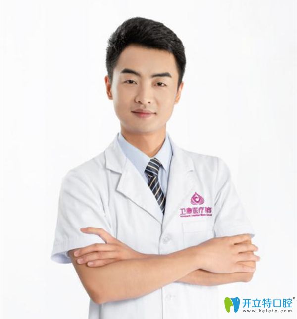 臨沂微整美容口腔醫(yī)生潘金龍 臨沂微整美容口腔醫(yī)生潘金龍