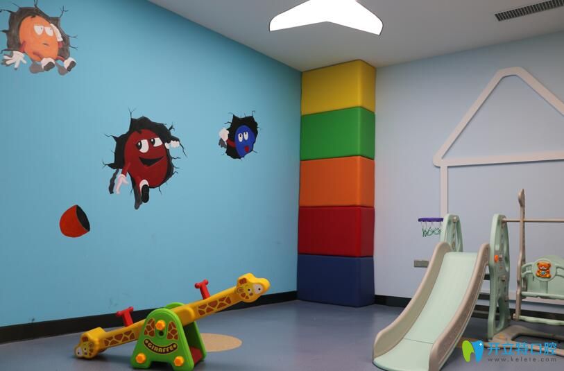 <!--<i data=20240703-sp></i>-->口腔兒童娛樂區(qū) <!--<i data=20240703-sp></i>-->口腔兒童娛樂區(qū)