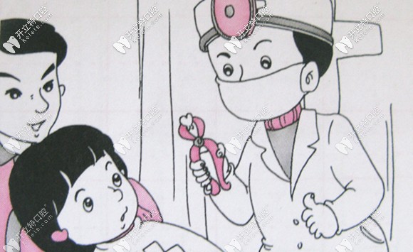 正畸配合阻生齒牽引技術(shù),使得小羅半埋伏的虎牙成功就位