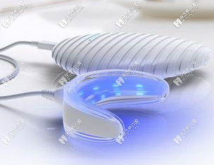 千萬別上當:抖音爆火的美牙儀使用后可能會造成牙齦萎縮