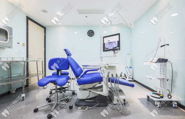 門(mén)診實(shí)行透明收費(fèi)，不存在隱性消費(fèi)