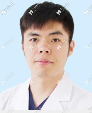 昆山美奧口腔門診部張凡偉