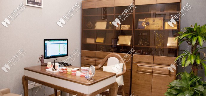 松豐齒科的面診室