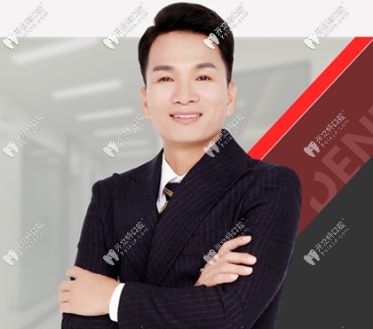 微笑口腔創(chuàng)辦人張福湖先生 微笑口腔創(chuàng)辦人張福湖先生