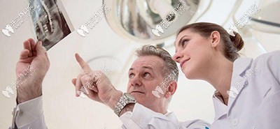 醫(yī)生聯(lián)合會診