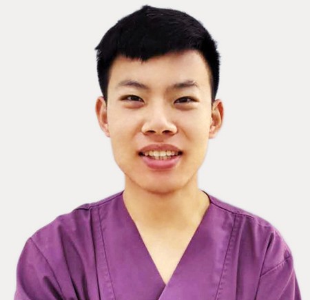 三亞微笑口腔門診部蘇英斌