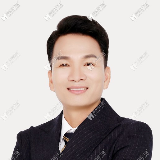 張福湖  海南微笑牙科集團(tuán)創(chuàng)始人