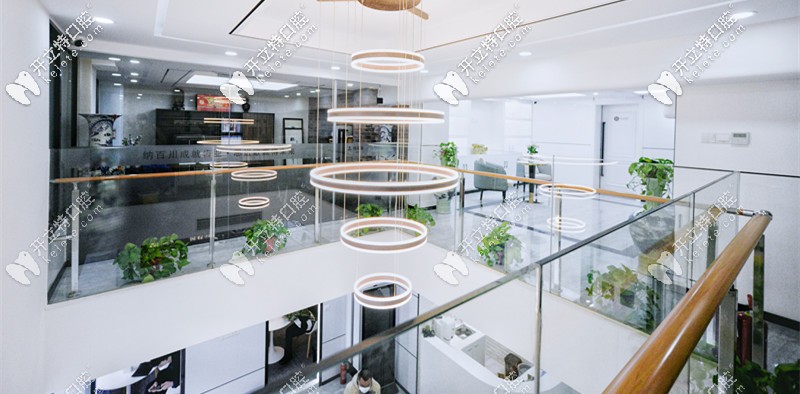 二樓休息區(qū)及診療室環(huán)境