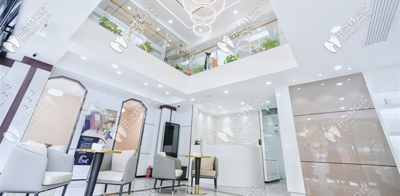 簡(jiǎn)約風(fēng)的休息區(qū)