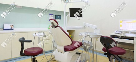 進(jìn)口牙椅的展示