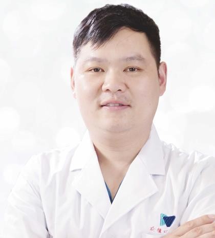 漯河眾植口腔門(mén)診部劉坤鵬