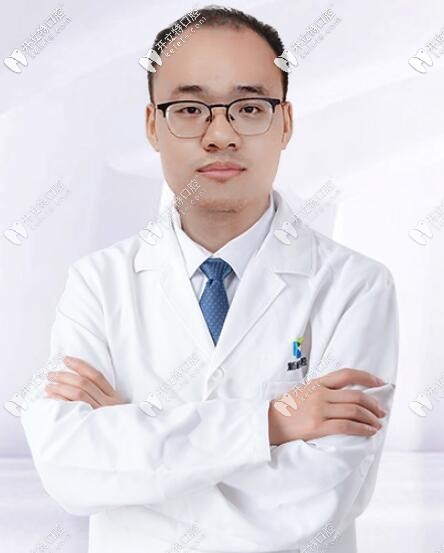 德陽(yáng)新橋口腔門診部劉詩(shī)奇